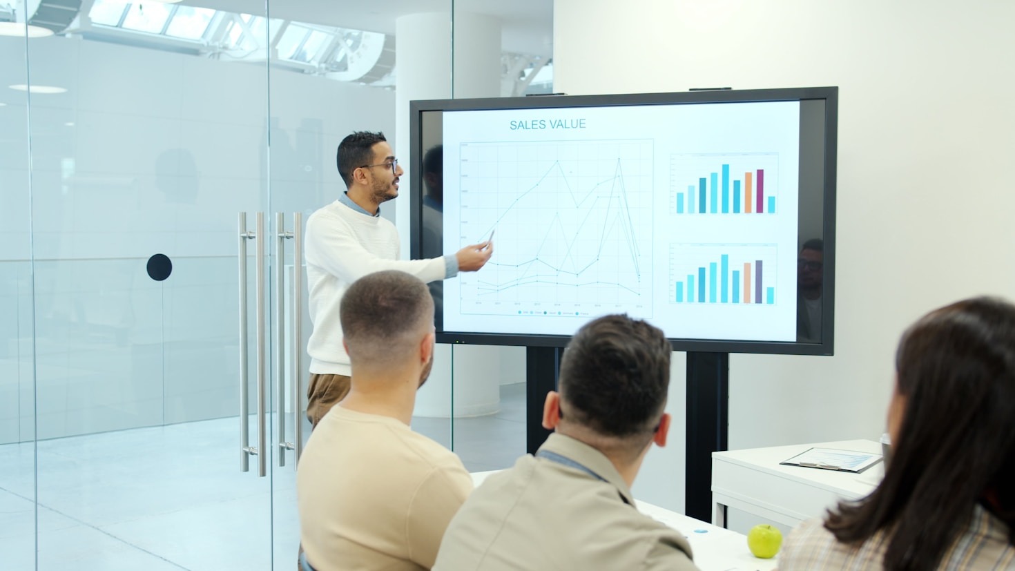 Estrategias clave para incrementar tus ingresos